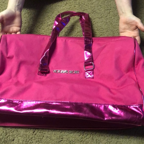 Victoria's Secret Other - Large Victoria’s Secret duffle